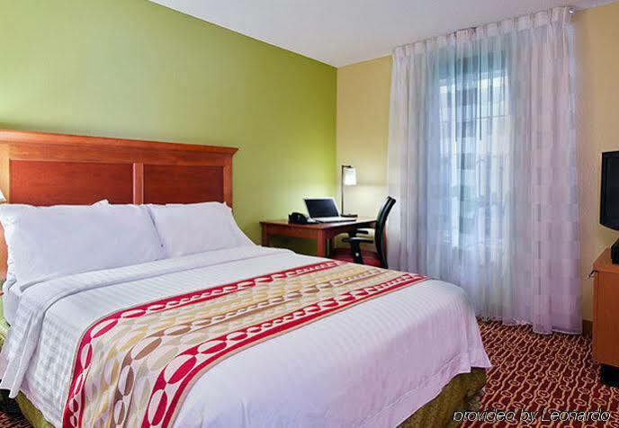 Towneplace Suites Knoxville Cedar Bluff Exterior foto